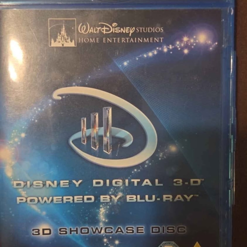 Walt Disney Studios Disney Digital 3-D Bluray Showcase Disc $70 Online-See Pics